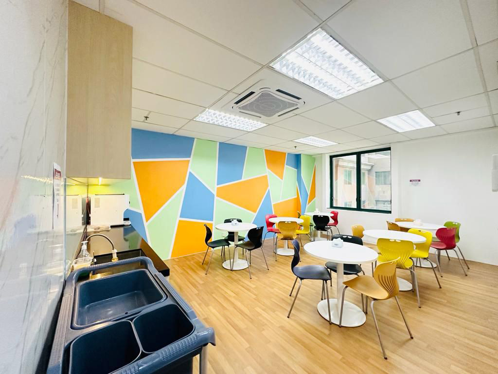 Break area with pantry at the training centre